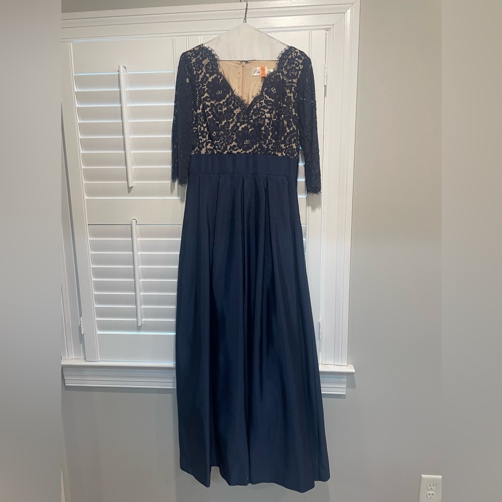 Navy Lace Long Sleeve Evening Dress. For wedding, party, cocktail